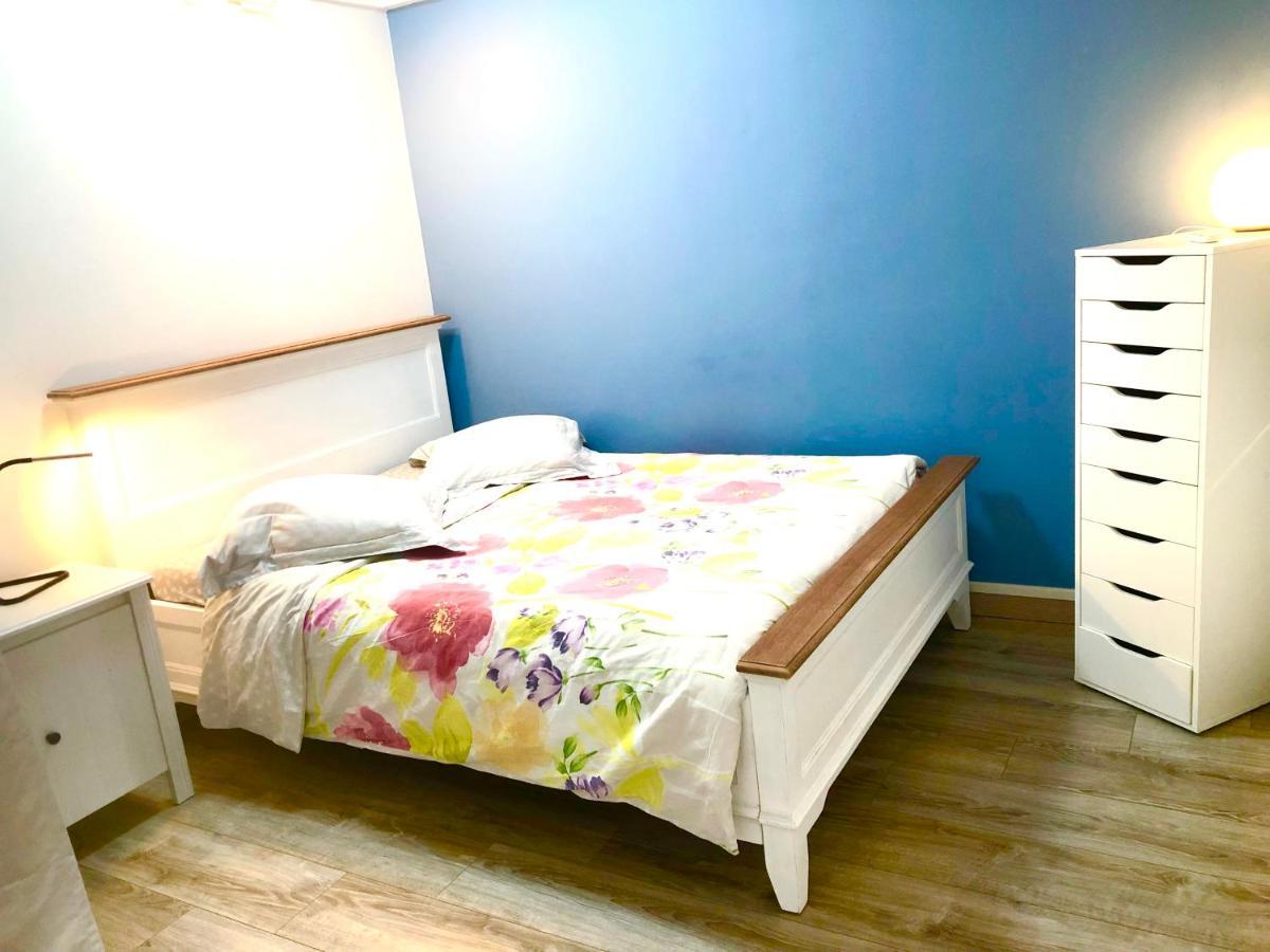 Bedinreims "Burgundy Bottle" 110M2 Exceptional, 4 Chambres Doubles, 2 Bain, Free Park & Wifi, Tout Equipe Zewnętrze zdjęcie
