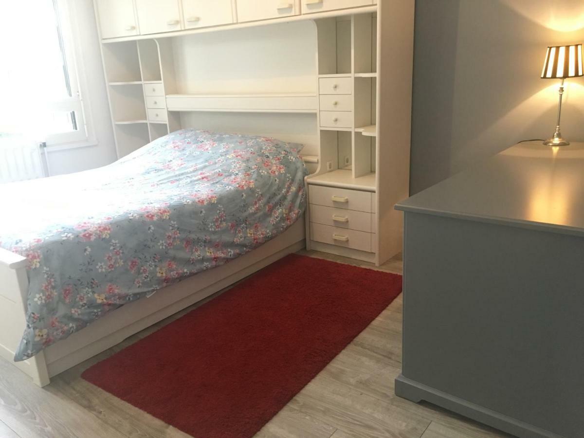 Bedinreims "Burgundy Bottle" 110M2 Exceptional, 4 Chambres Doubles, 2 Bain, Free Park & Wifi, Tout Equipe Zewnętrze zdjęcie