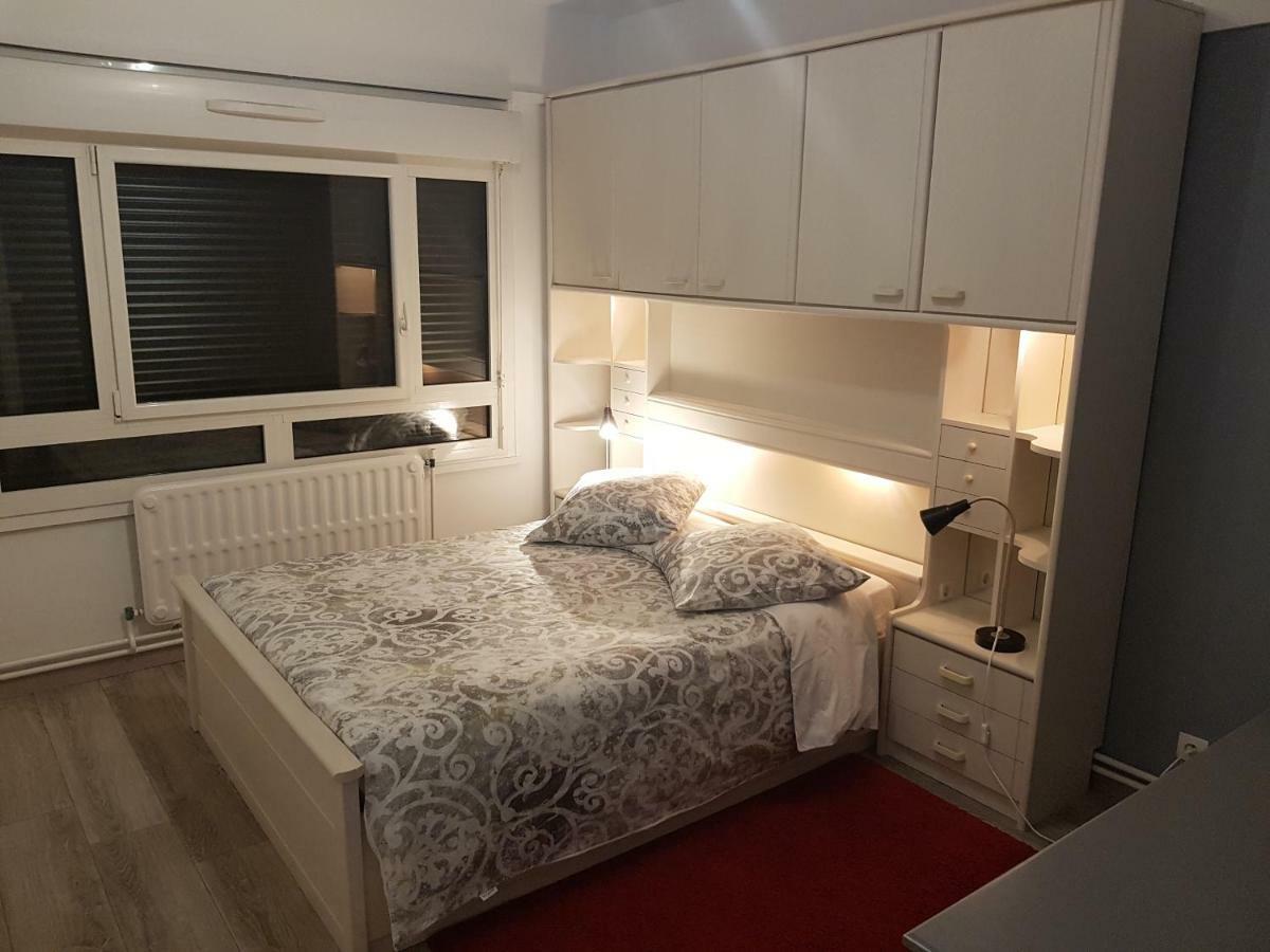 Bedinreims "Burgundy Bottle" 110M2 Exceptional, 4 Chambres Doubles, 2 Bain, Free Park & Wifi, Tout Equipe Zewnętrze zdjęcie